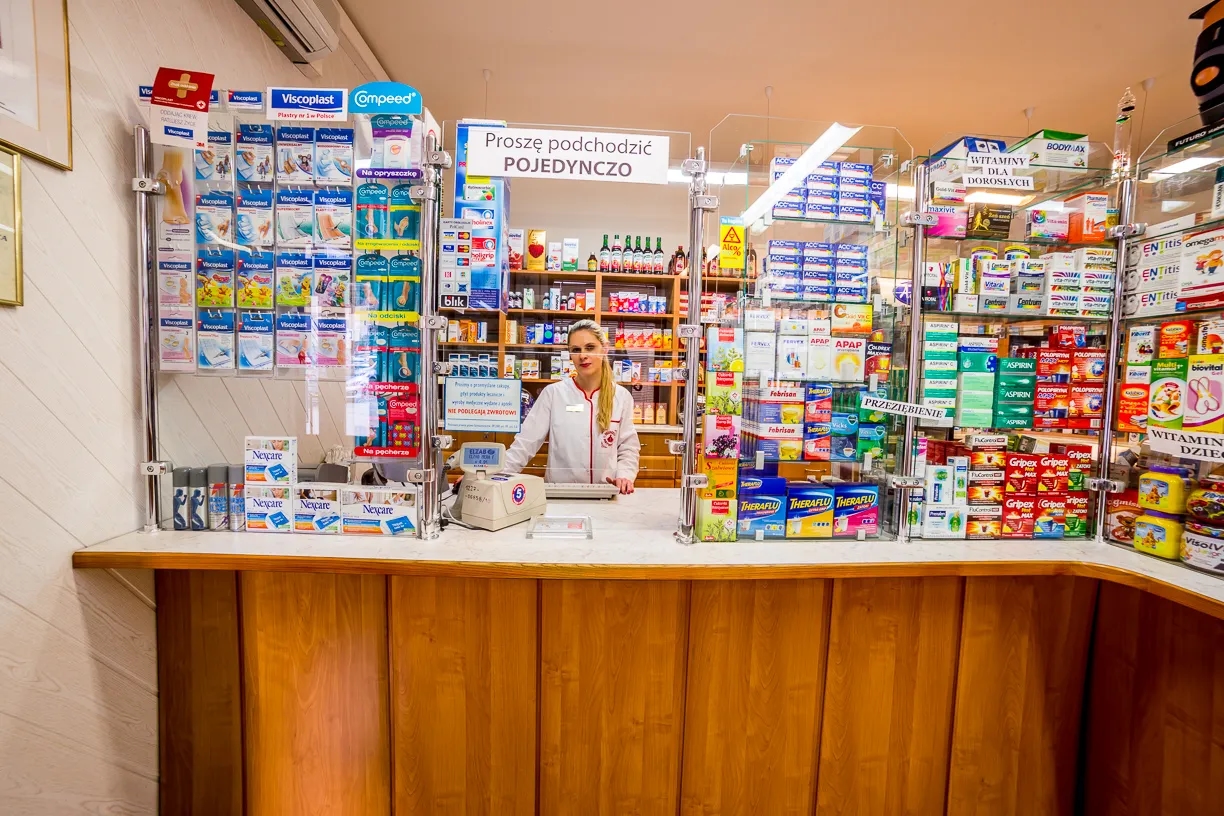 Apteki w Bukowinie Tatrzańskiej – adresy, telefony i godziny otwarcia