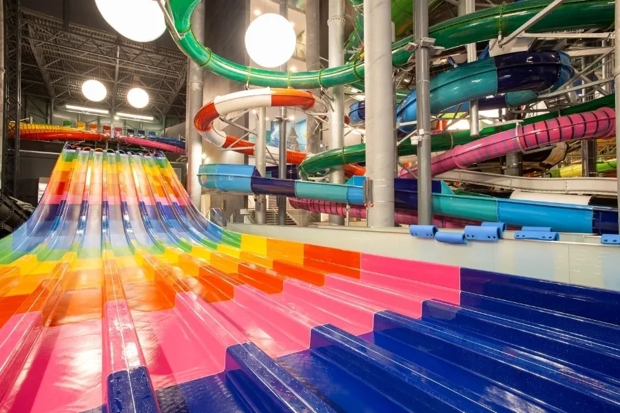 Parkowe atrakcje w Polsce: najlepsze miejsca na niezapomniane chwile