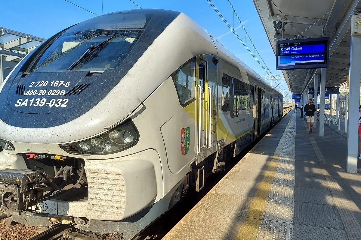 Jak dojade do Zielonej Góry? Sprawdź najlepsze opcje transportu