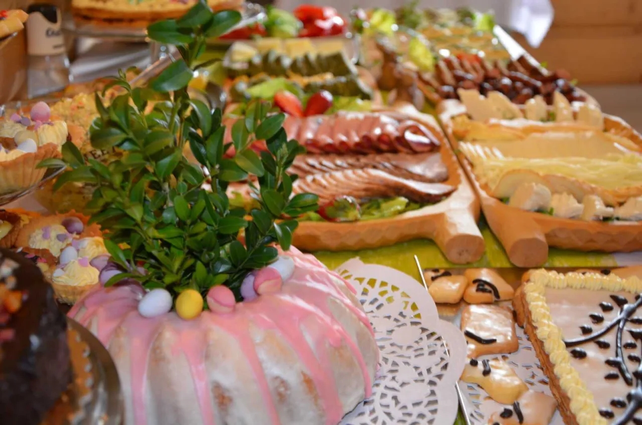 Gdzie zjeść śniadanie w Bukowinie Tatrzańskiej? Najlepsze miejsca!